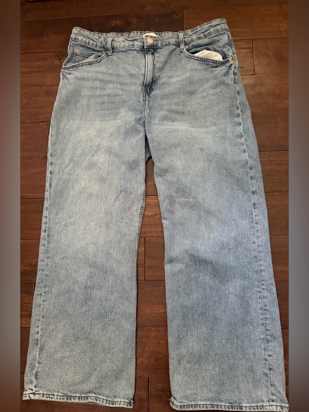 H&M Light Wash Wide Leg Jeans – Size 18